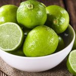 10 Cách Loại Bỏ Vết Bẩn Trên Quần Áo Do Chất Khử Mùi 