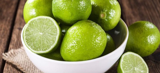 10 Cách Loại Bỏ Vết Bẩn Trên Quần Áo Do Chất Khử Mùi